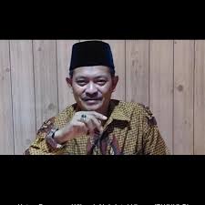 foto ketua Pimpinan Wilayah Nahdatul Ulama Provinsi Riau KH. Abdul Khalim Mahali